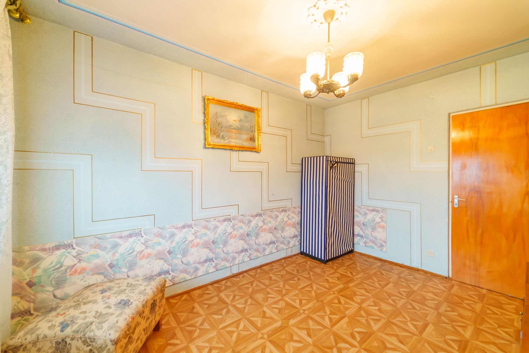 Oportunitate! Apartament 4 camere cu panoramă către Calea Radnei — fotografia 4