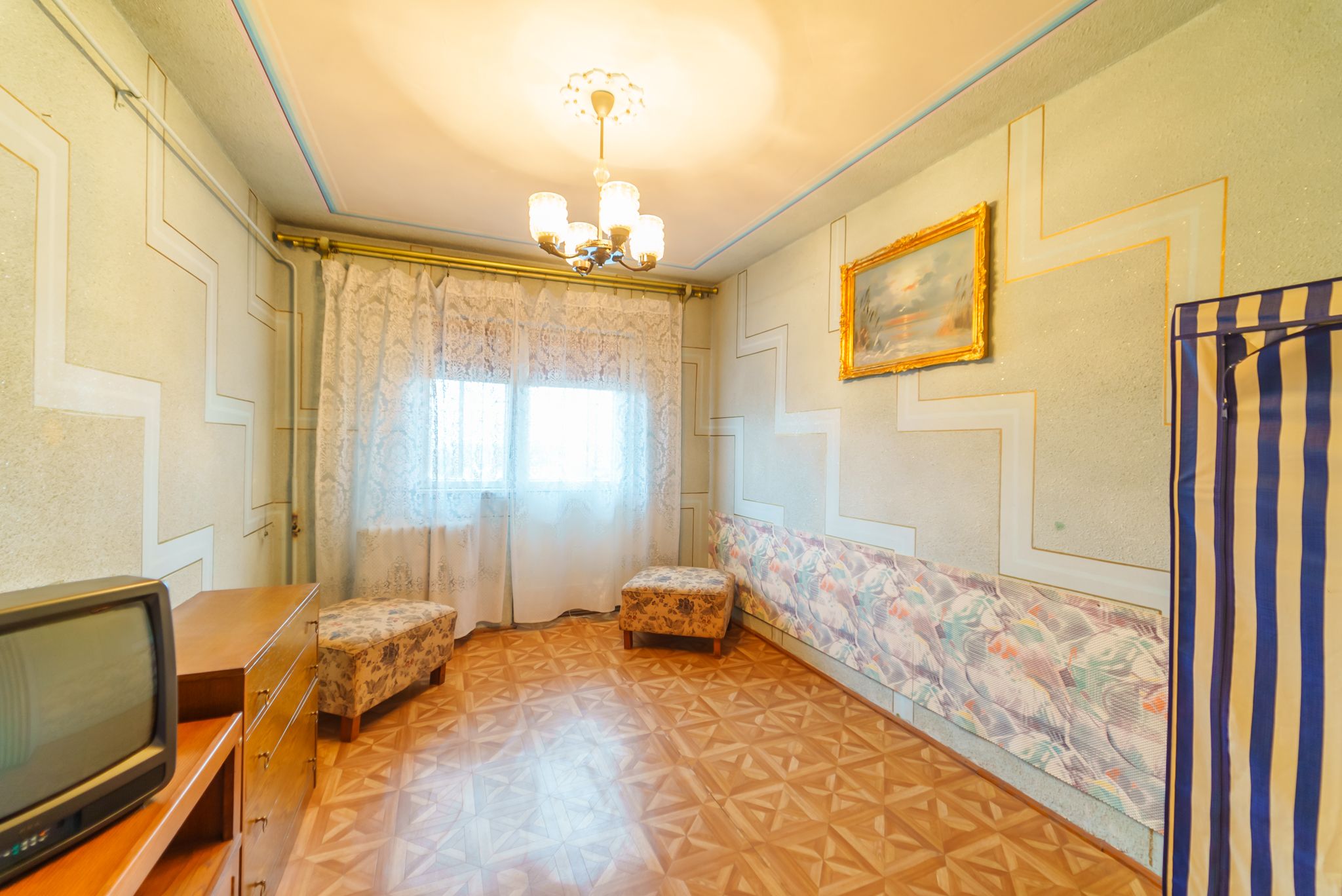 Oportunitate! Apartament 4 camere cu panoramă către Calea Radnei — fotografia 7