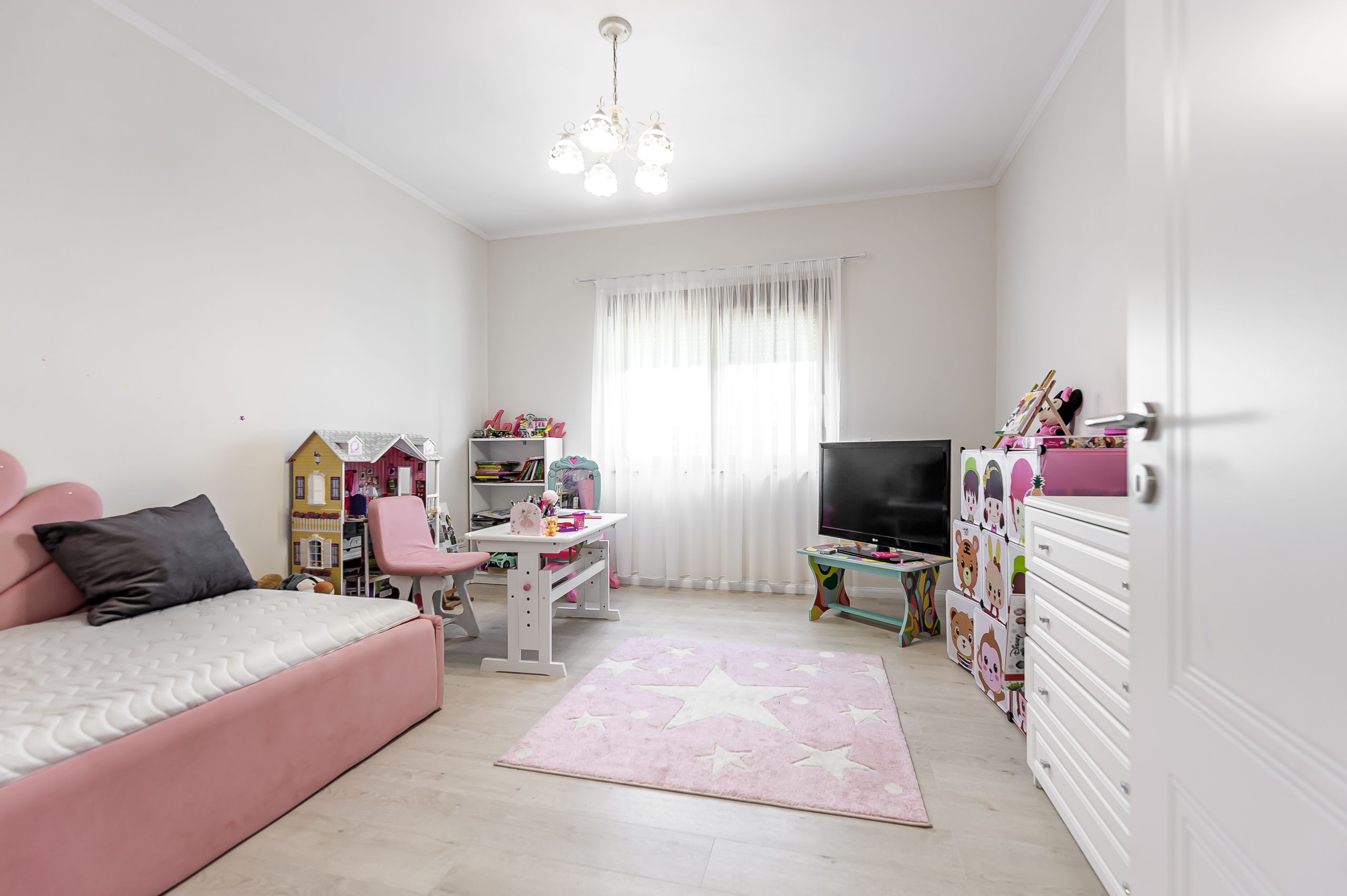 Vilă nouă superbă tip mediteranean, zona exclusivistă Tabacovici — fotografia 5