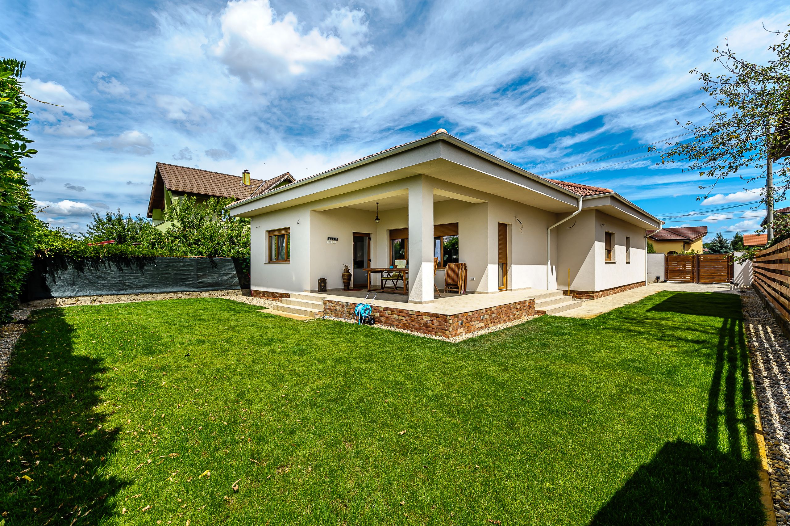 Vilă nouă superbă tip mediteranean, zona exclusivistă Tabacovici — fotografia 3