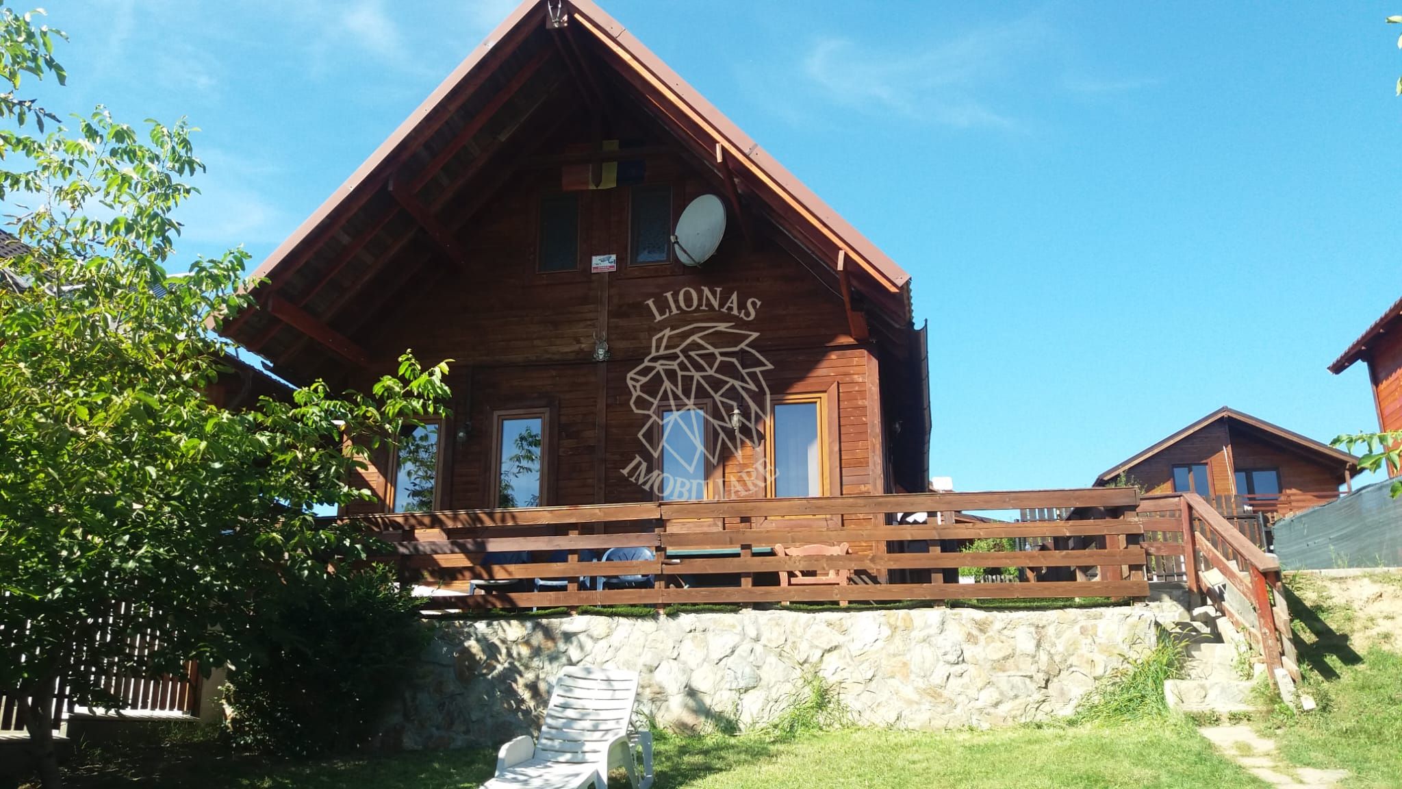 Cabana 4 camere-teren 350 mp-foisor amenajat 25 mp- Baile Figa