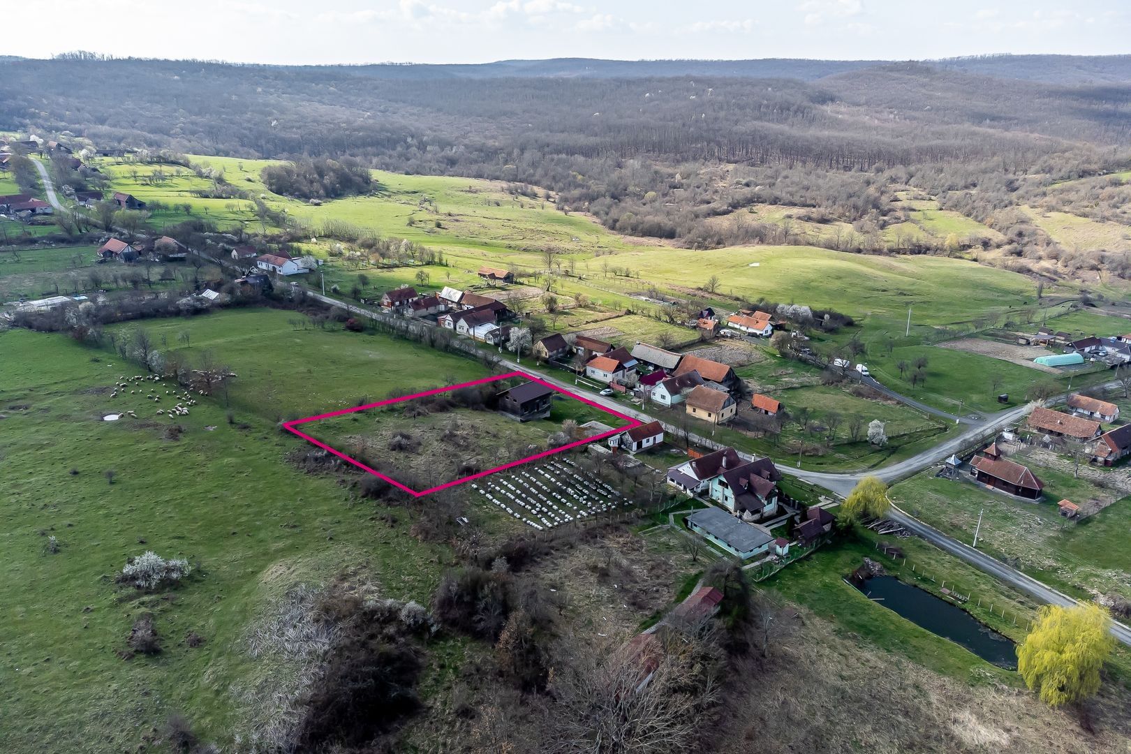 Cabană pe 3 niveluri - zonă spectaculoasă - Pătârș - COMISION 0% — fotografia 2