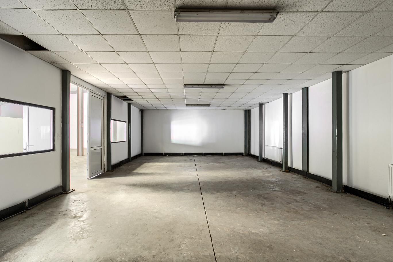 Închiriere Hală de Depozitare și Producție 627 mp — fotografia 4