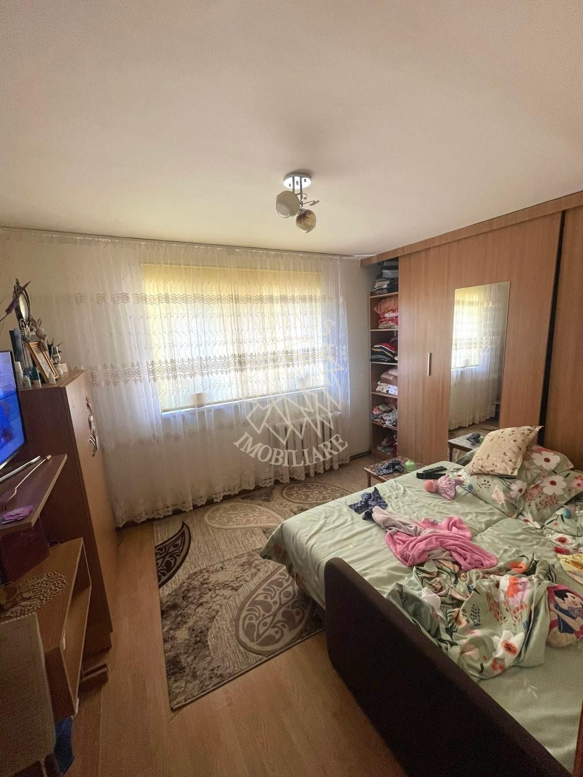 Apartament 2 camere 52 mp-balcon-mobilat-Zona A. Muresanu Exclusiv