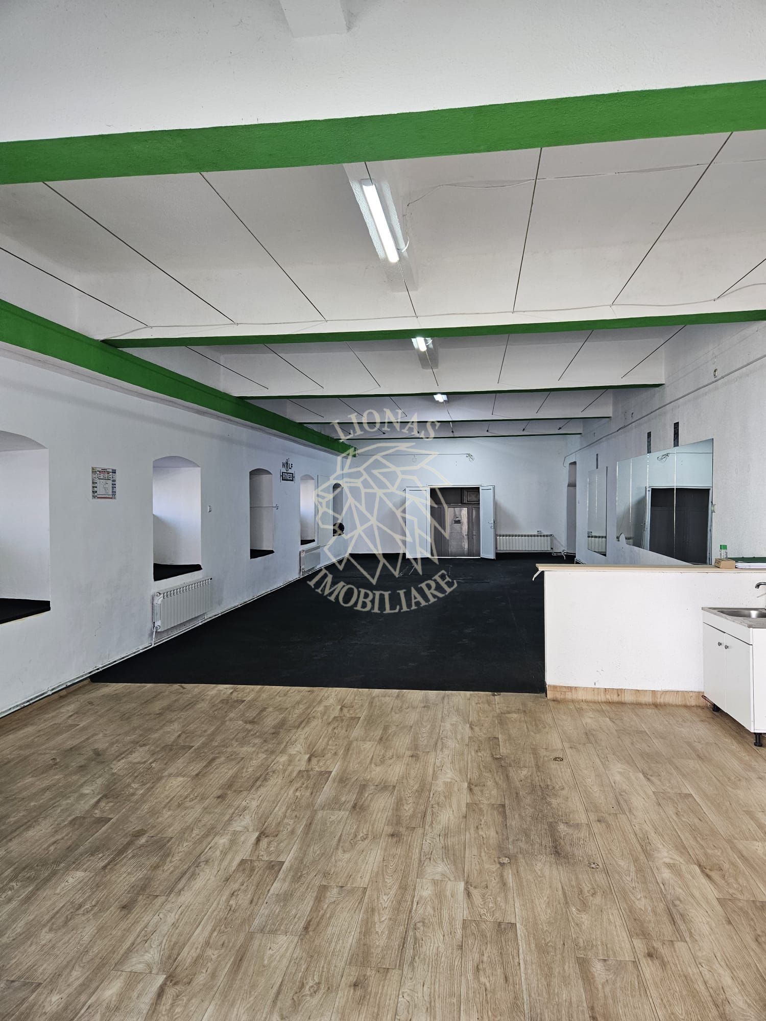 Spatiu comercial 291 mp- sala fitness, depozit,cafenea-Ultracentral