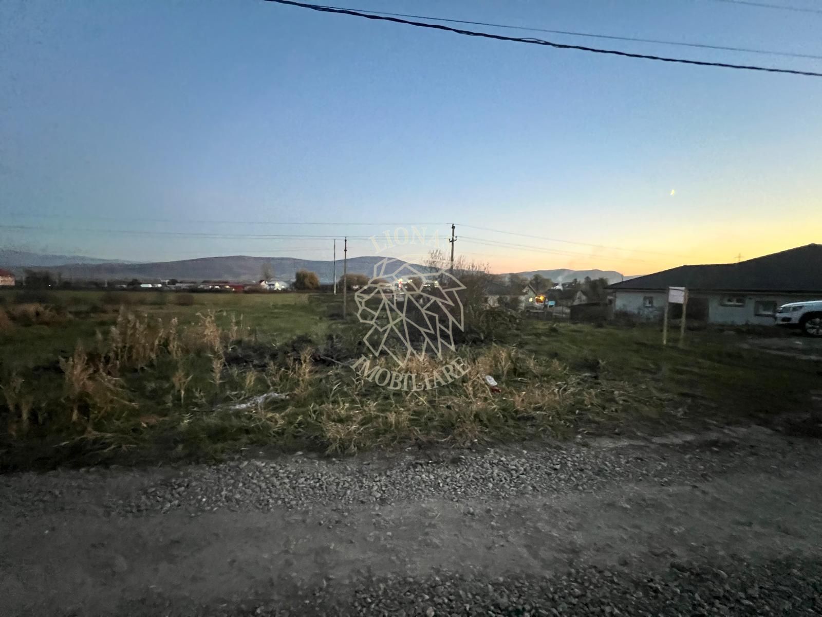 Teren intravilan 630 mp cu utilitati-ideal casa-Unirea