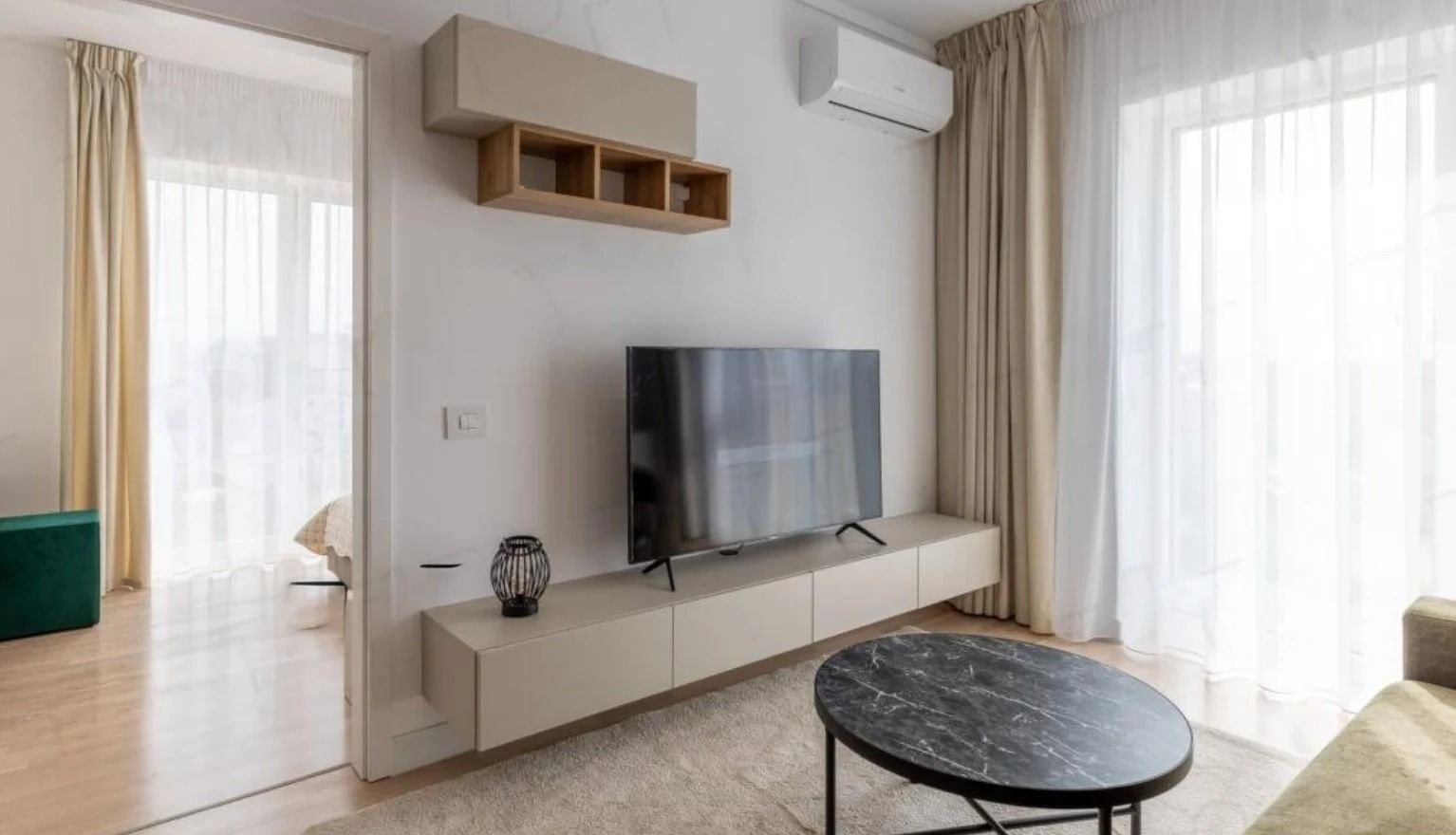 Apartament 2 camere Metrou Jiului ( loc de parcare inclus) — fotografia 1