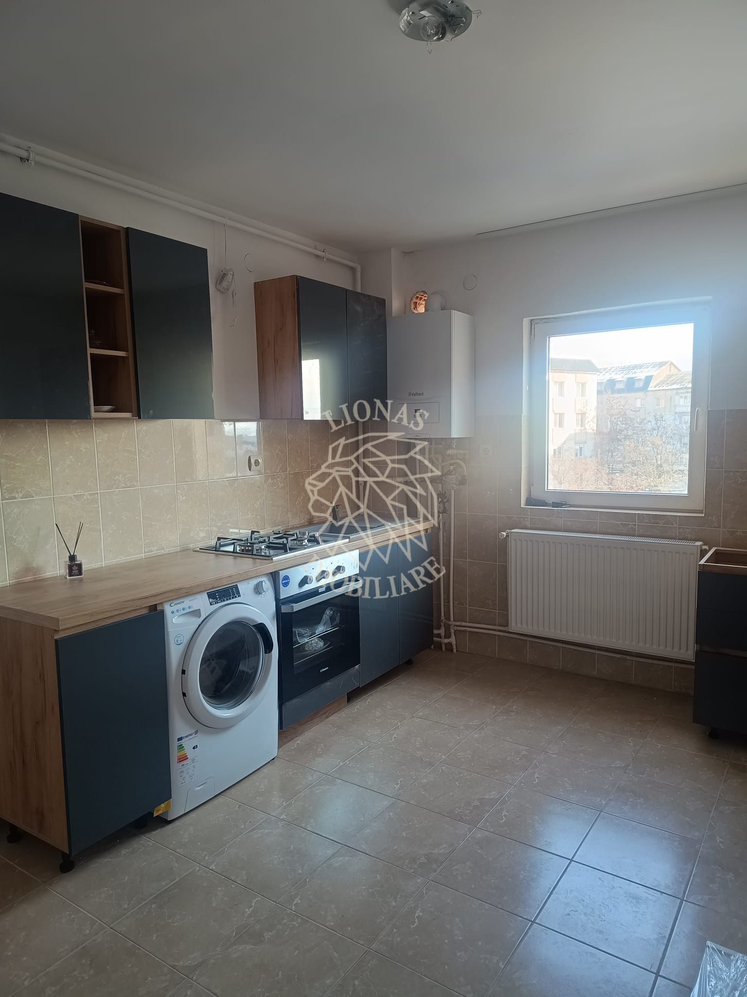 Apartament Nou 2 camere 54 mp+2 balcoane-etaj 3-Zona Pompieri
