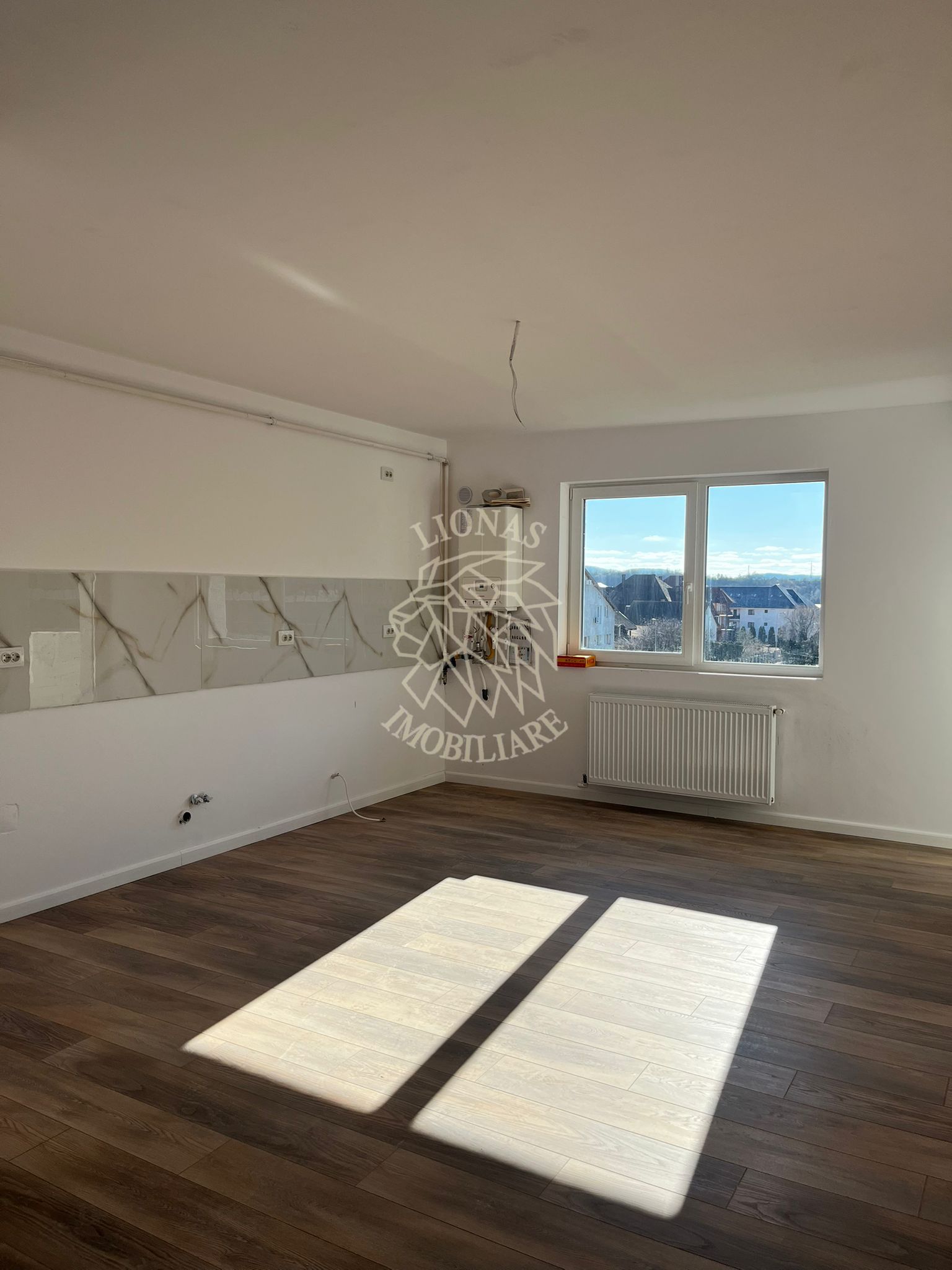 Apartament 2 camere-balcon 3,8 mp-parter/etaj 3-lift-Libertatii