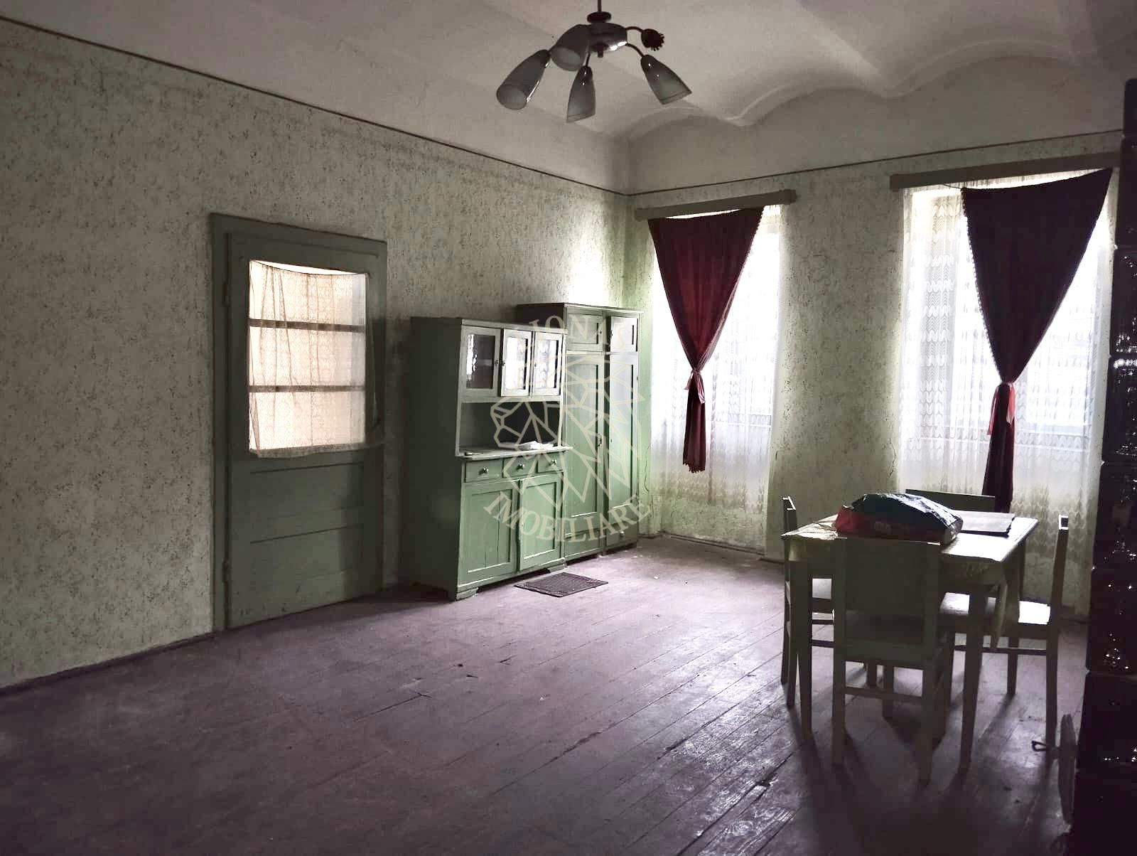 Apartament 2 camere 65 mp total-parcare-investitie-Central