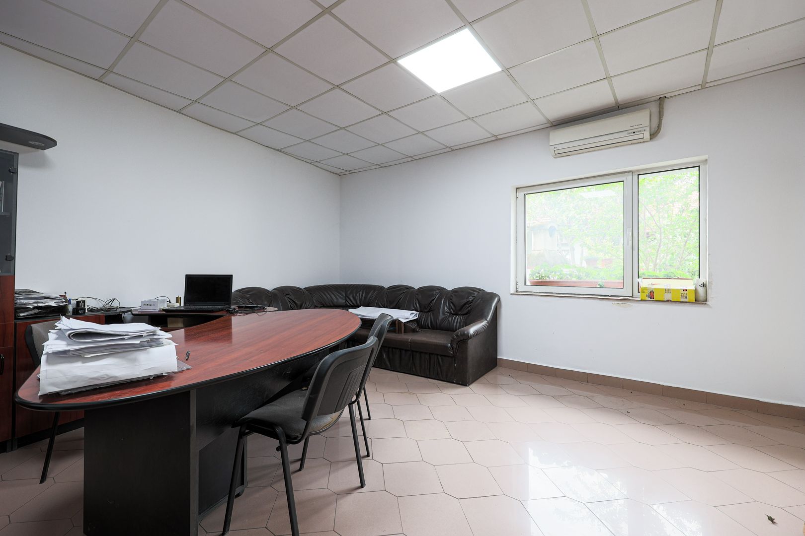 Eladó iroda céljára átalakított lakás