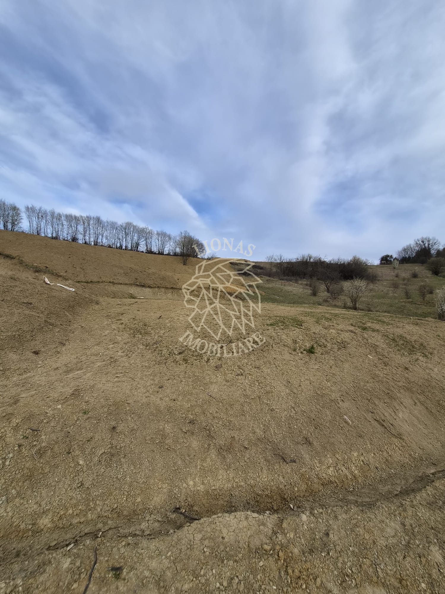 Oferta teren 500 mp - pretabil casa de vacanta- 5 min de centru !