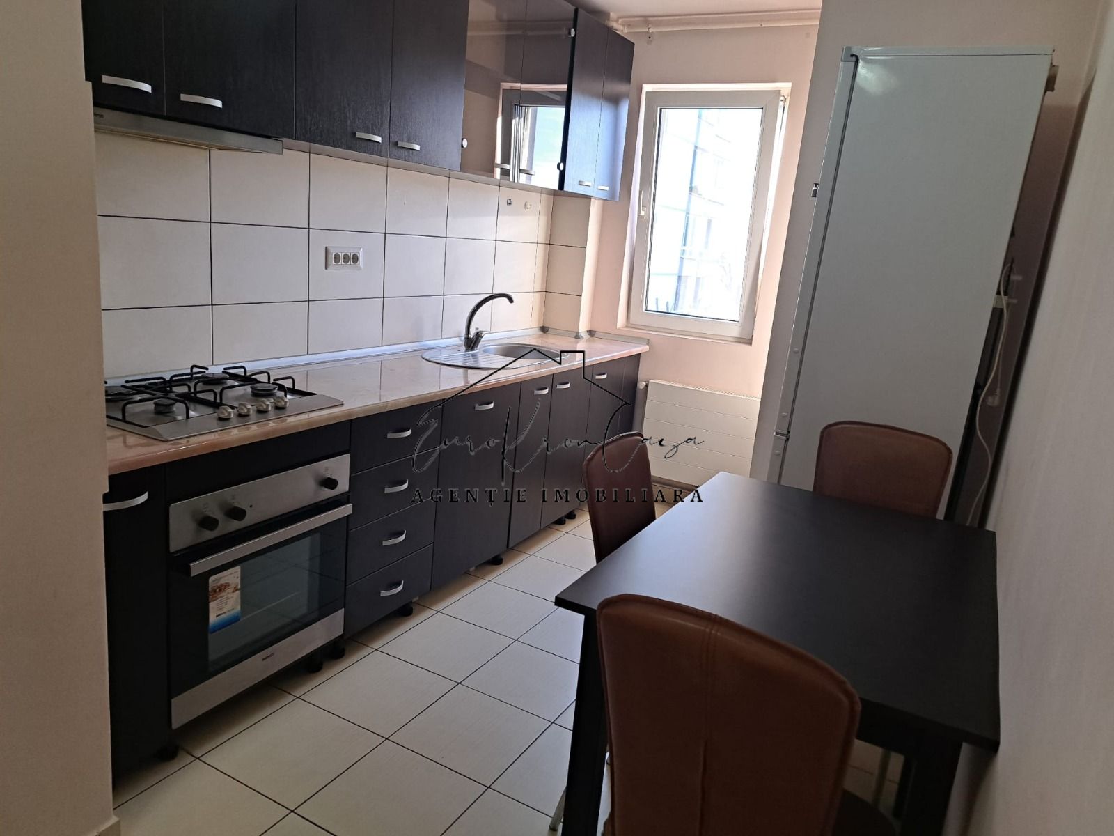 Apartament 2 camere complet mobilat si utilat