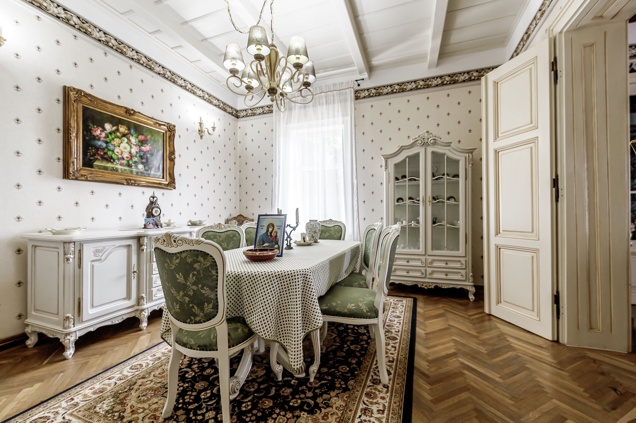 VÂNDUT Visezi la o proprietate unică, plină de istorie și farmec? — fotografia 7