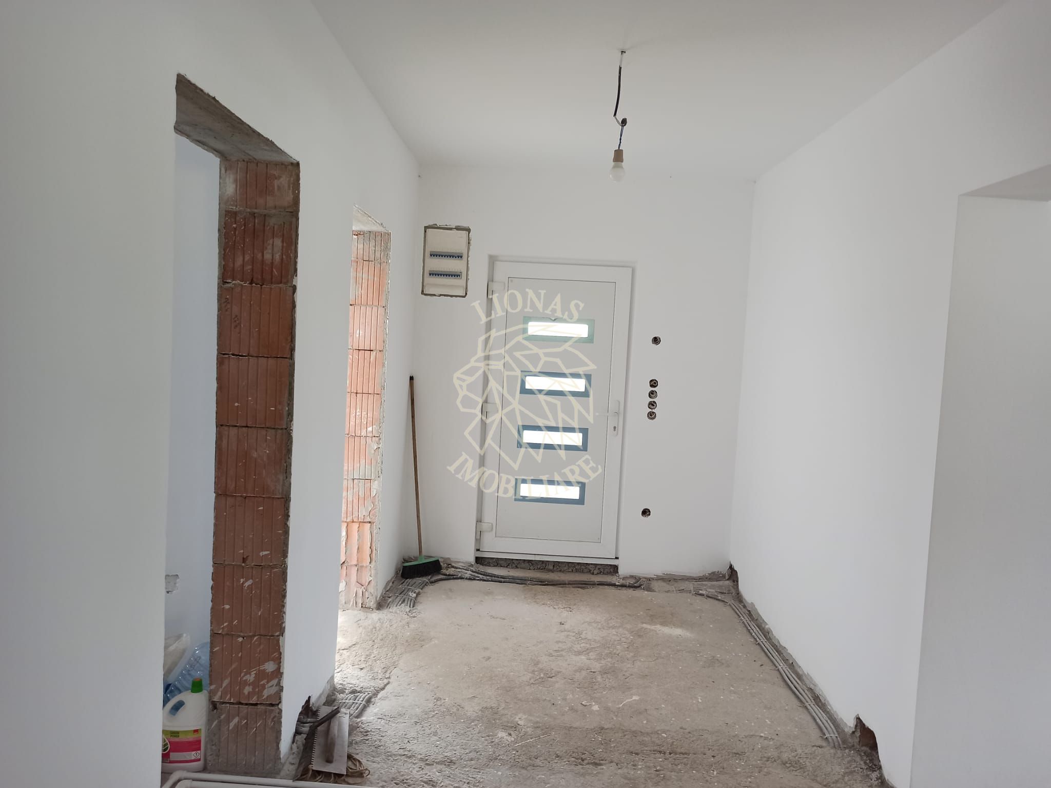 Casa Noua 4 camere 123 mp-teren 500 mp-terasa-Viisoara