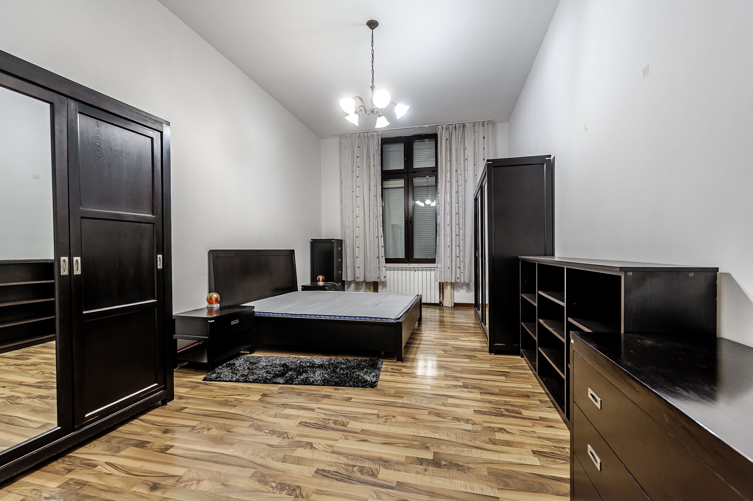 Apartament 2 camere - Etaj 1 - Palatul Neumann, Arad - COMISION 0
