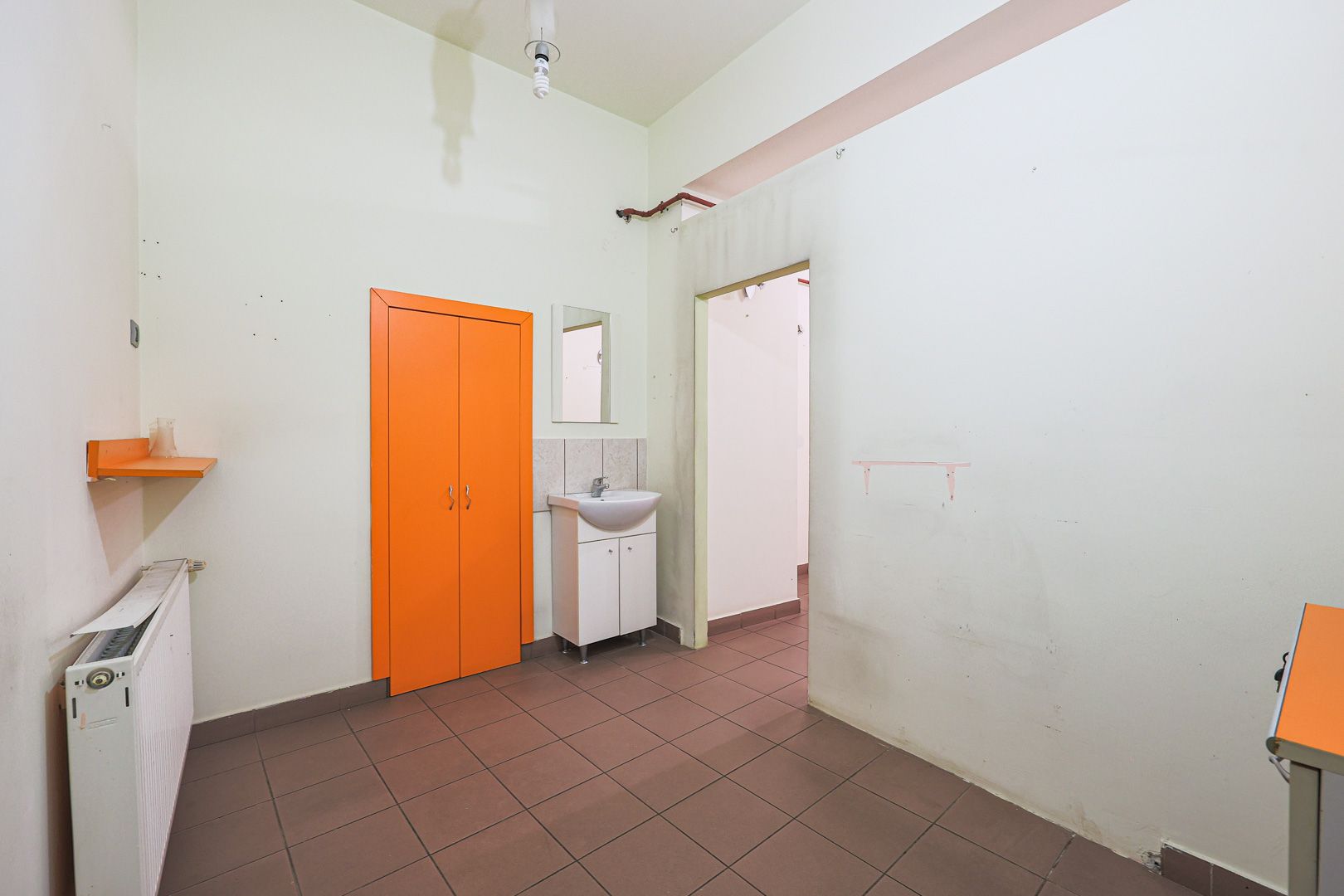 Spațiu comercial strada Episcopiei nr 1, Pregătit pt afacerea ta! — fotografia 6