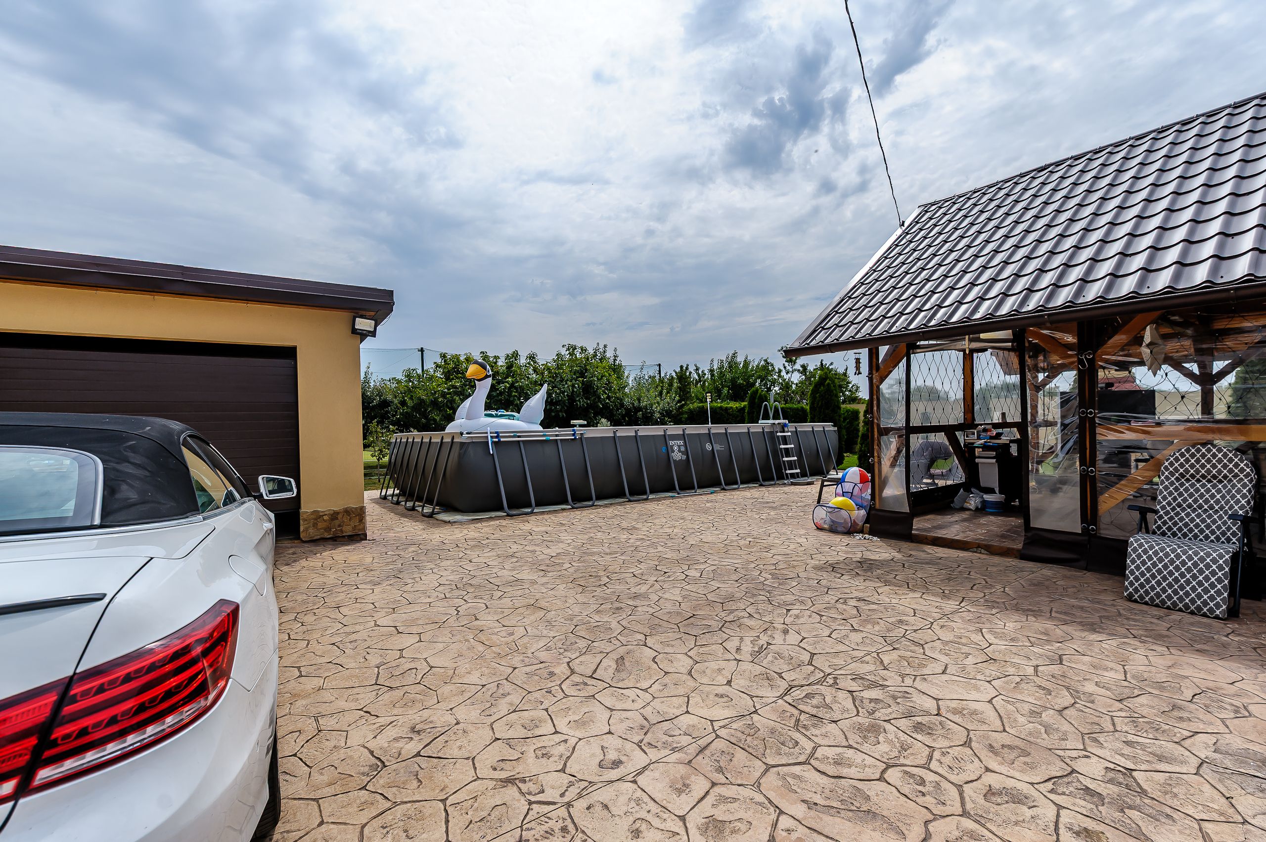 Rezervat Proprietate de vis cu teren 2.880 mp și facilități PREMIUM — fotografia 11
