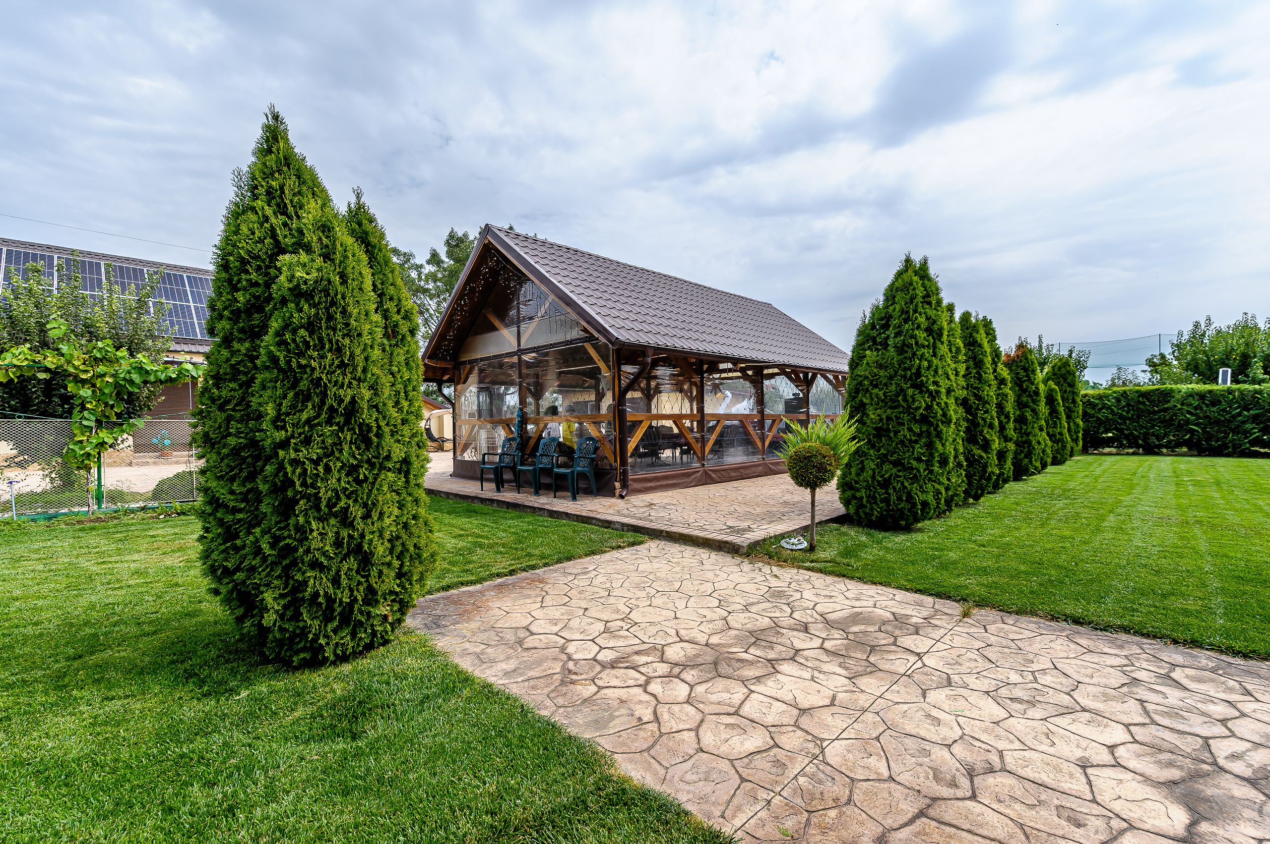 Rezervat Proprietate de vis cu teren 2.880 mp și facilități PREMIUM — fotografia 4