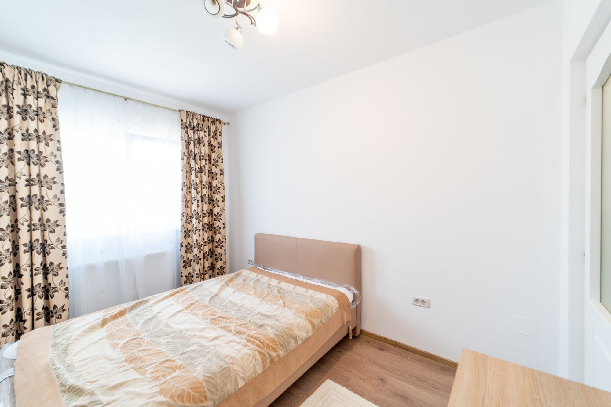 Apartament modern, pe str Tudor Vladimirescu Arad — fotografia 4