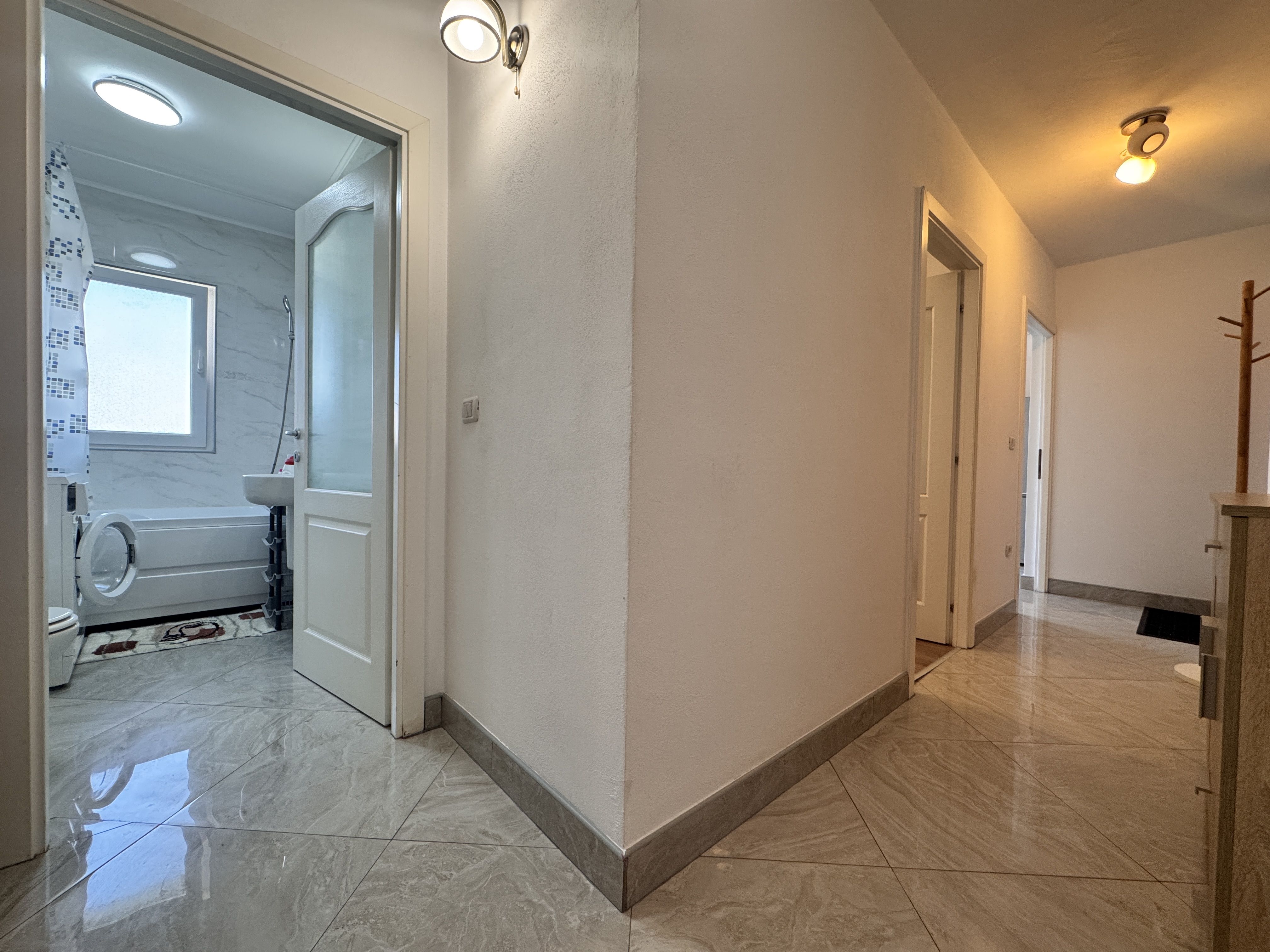 Apartament cu un dormitor, pe str Tudor Vladimirescu, Arad. Bloc NOU — fotografia 3