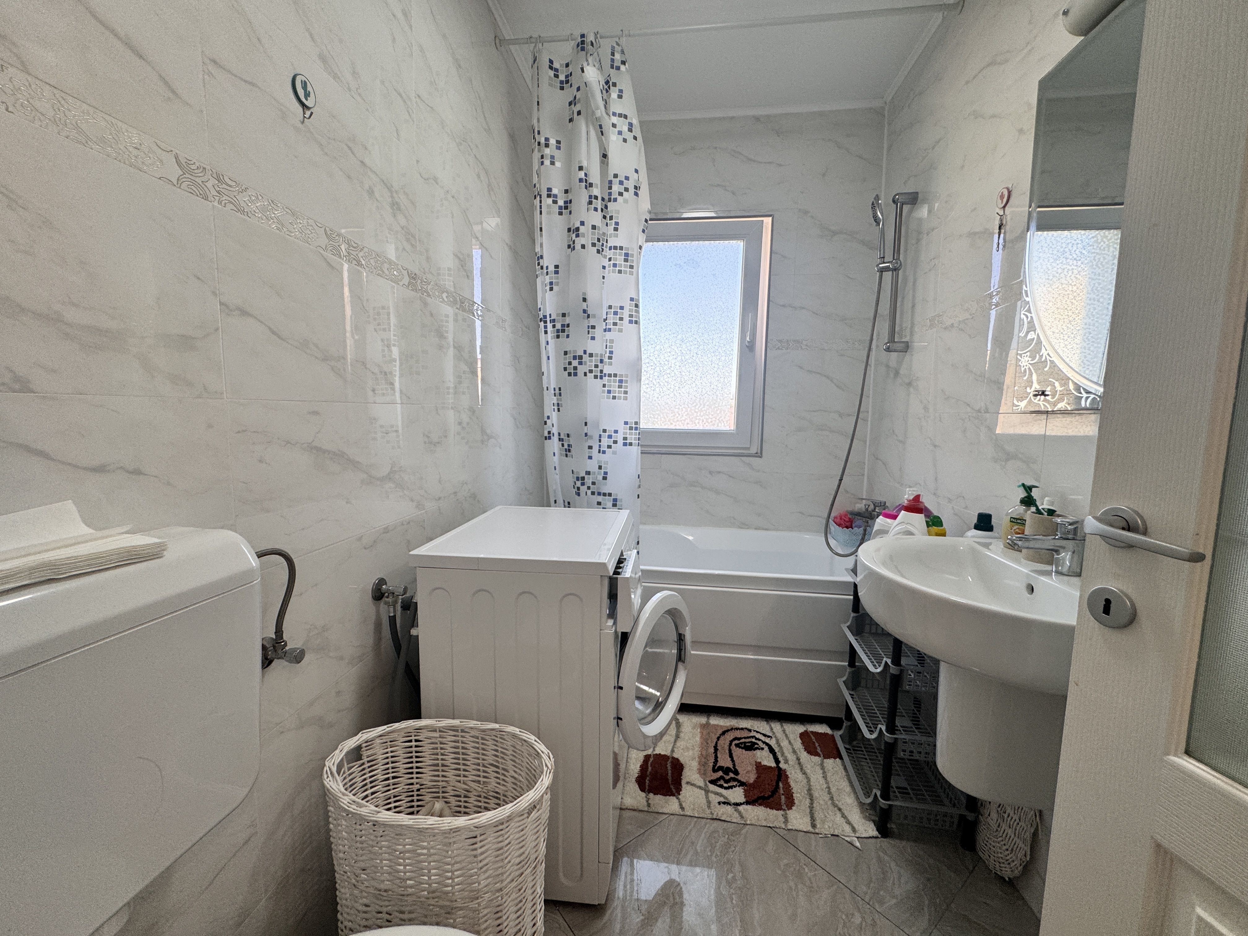 Apartament cu un dormitor, pe str Tudor Vladimirescu, Arad. Bloc NOU — fotografia 4