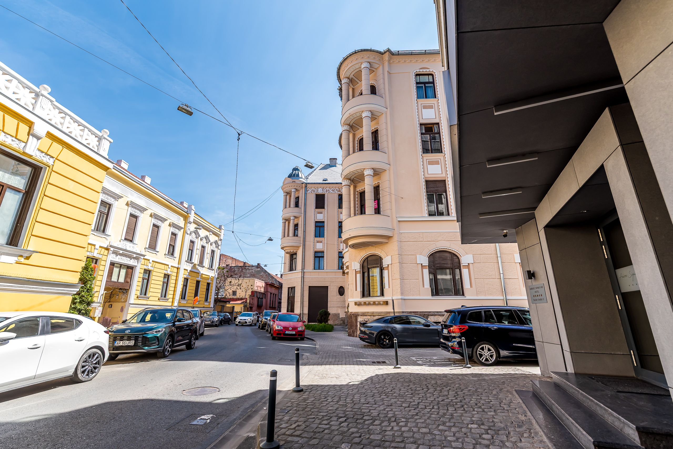 Apartament cu 2 camere în Palatul Bohuș - 0% COMISION — fotografia 11