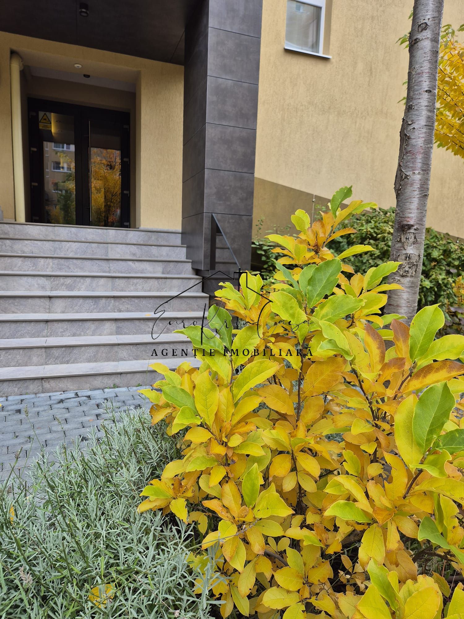 Apartament 3 camere URBAN PLAZA