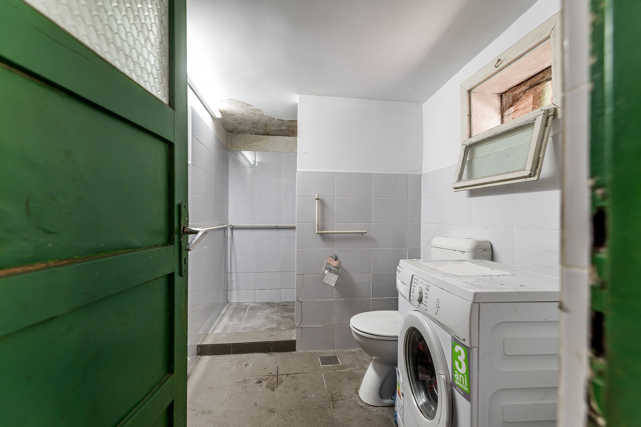 Casă cu teren 1018 mp și 2 fronturi stradale- Bujac — fotografia 7