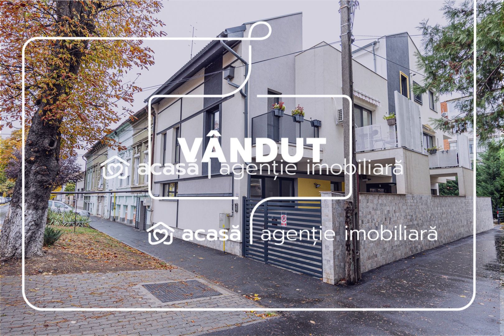 Eladó 2 földszinti apartman, ultracentrális lokáció!