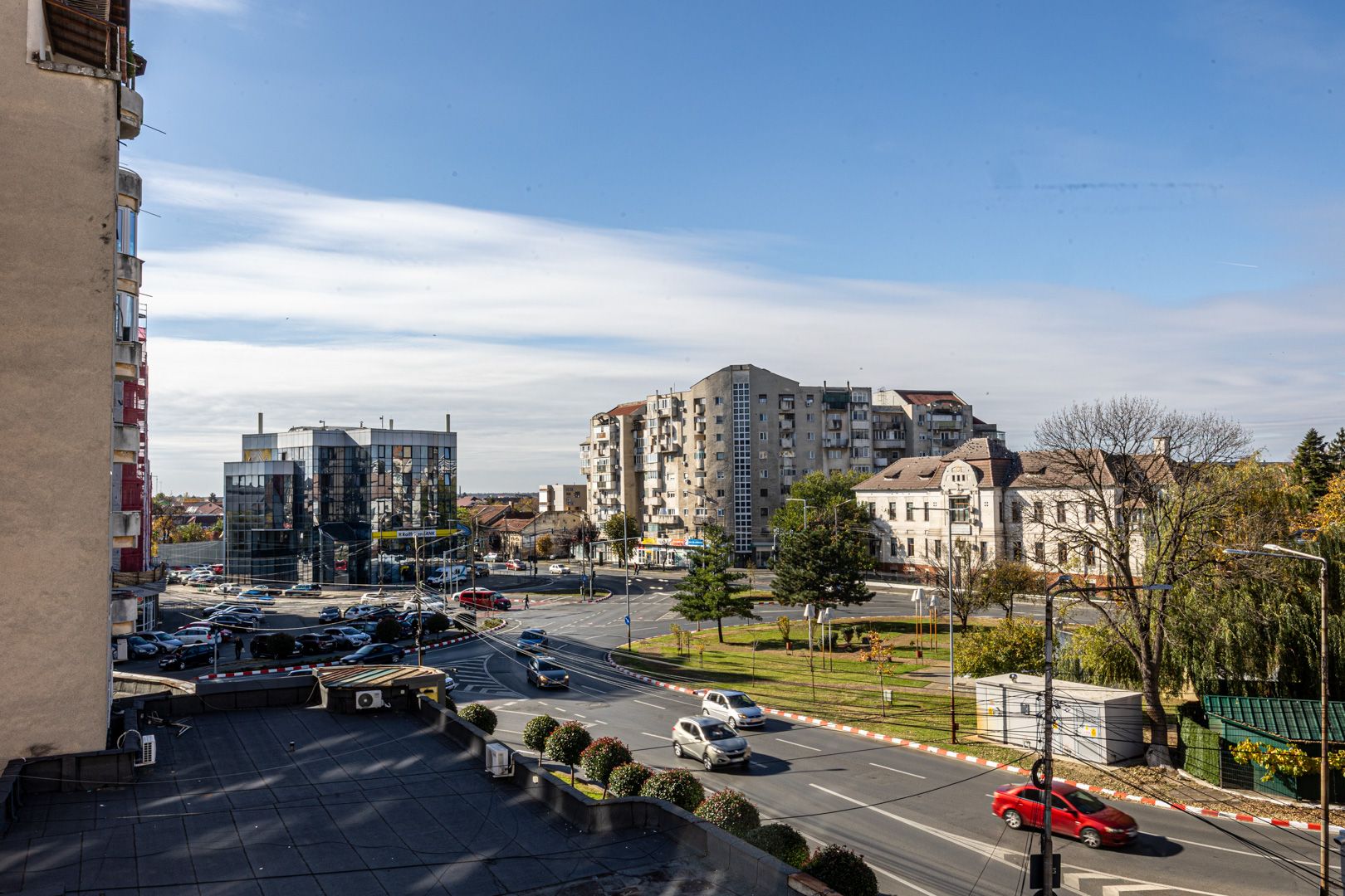 Apartament mobilat și utilat în Piața Spitalului - investitie sigura! — fotografia 3