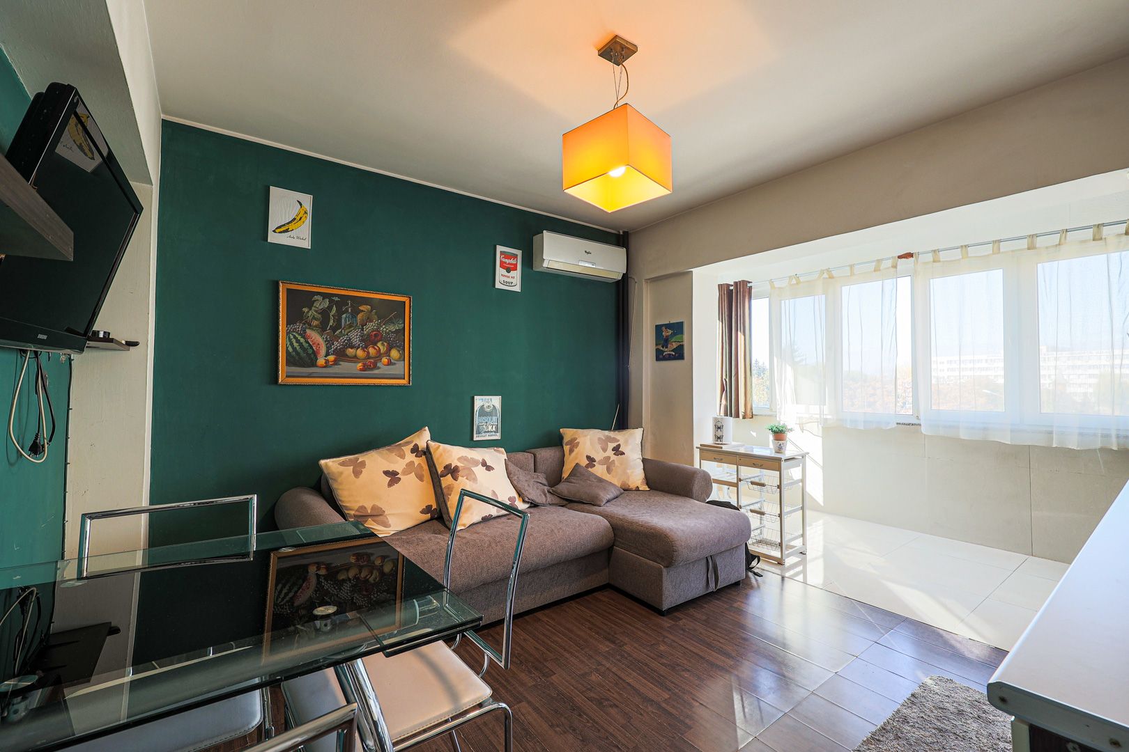 Apartament mobilat și utilat în Piața Spitalului - investitie sigura! — fotografia 7