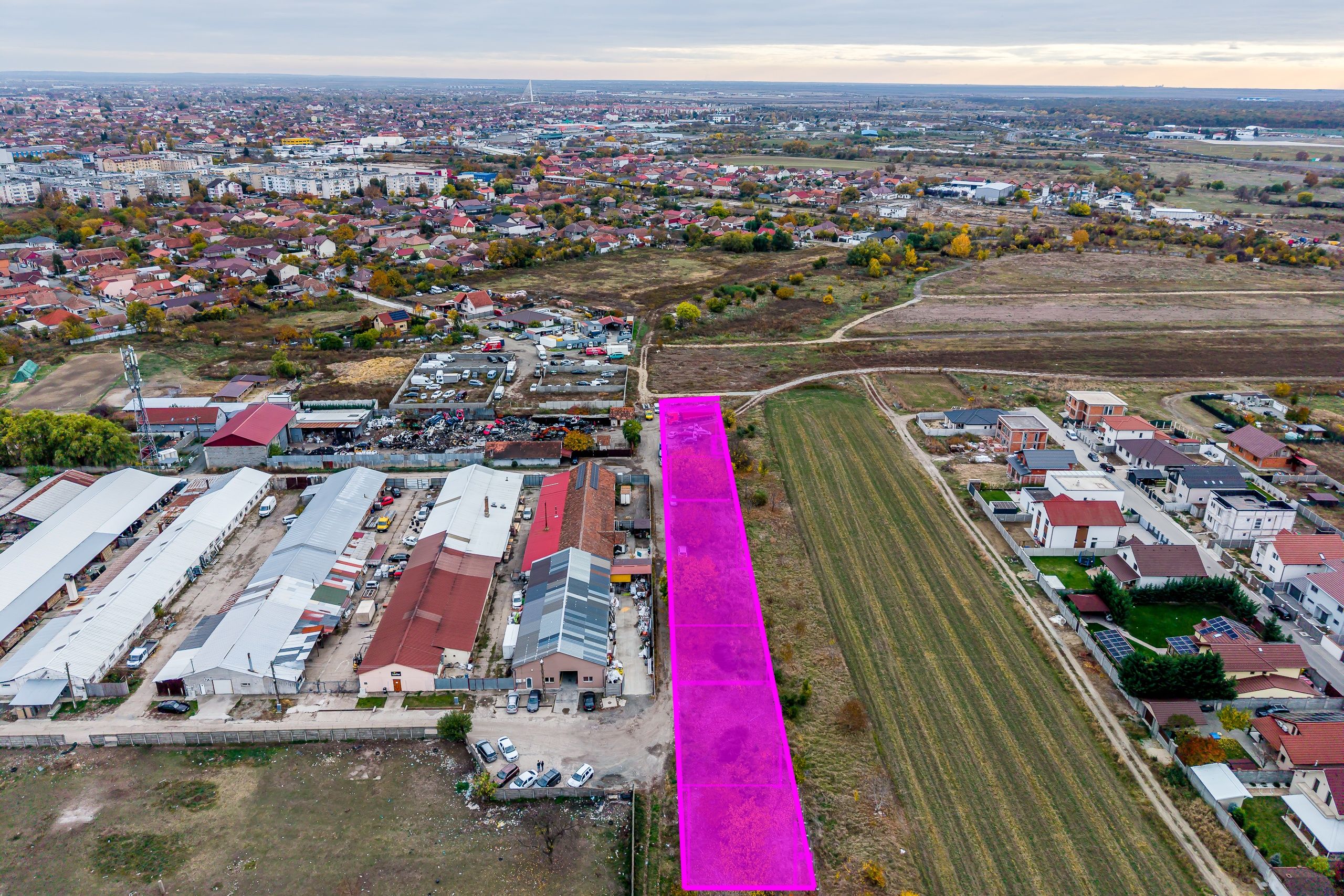 Teren de 2500 mp cu posibilitate de parcelare în Bujac Arad — fotografia 2