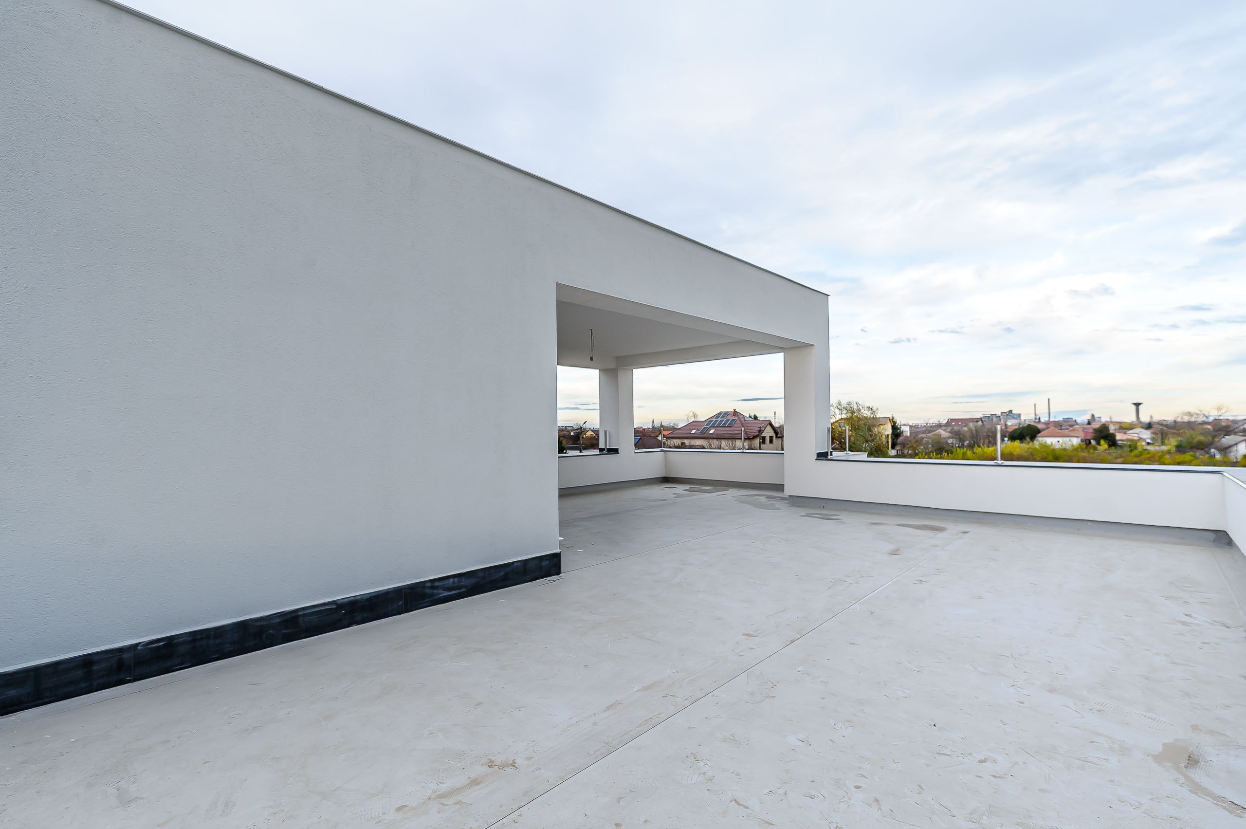 Vilă nouă cu terasă panoramică – design premium, 4 dormitoare, în Gai — fotografia 3