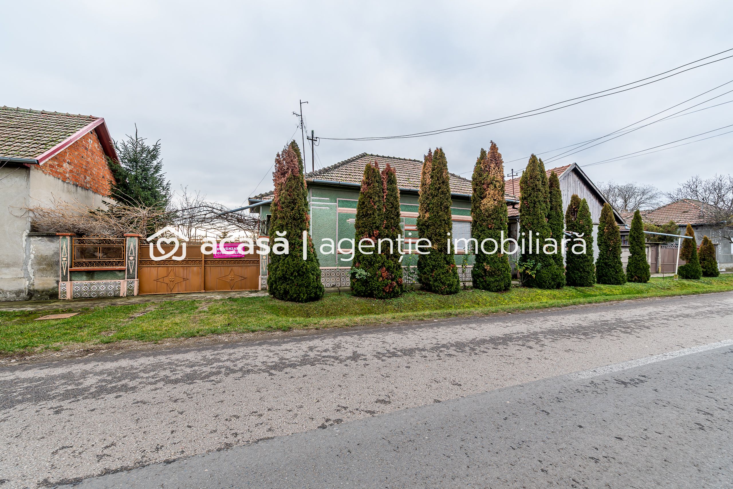 Eladó ház gyümölcsössel, Kisiratoson (Dorobanți), Arad megye
