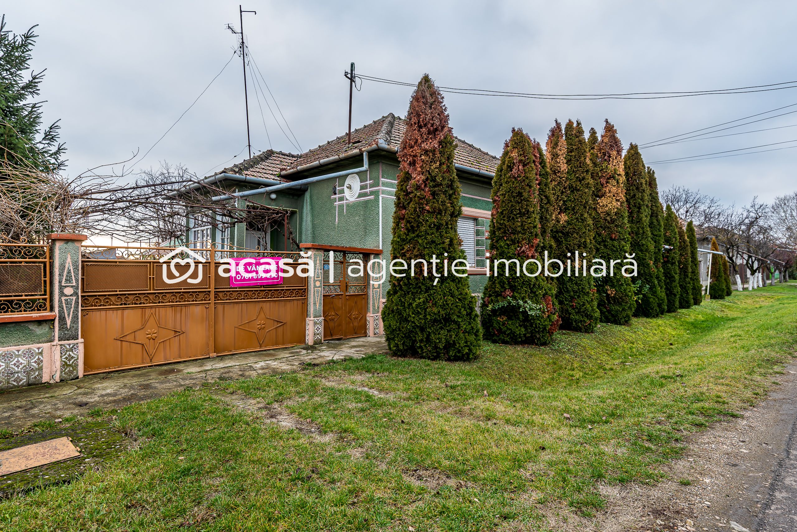 Eladó ház gyümölcsössel, Kisiratoson (Dorobanți), Arad megye