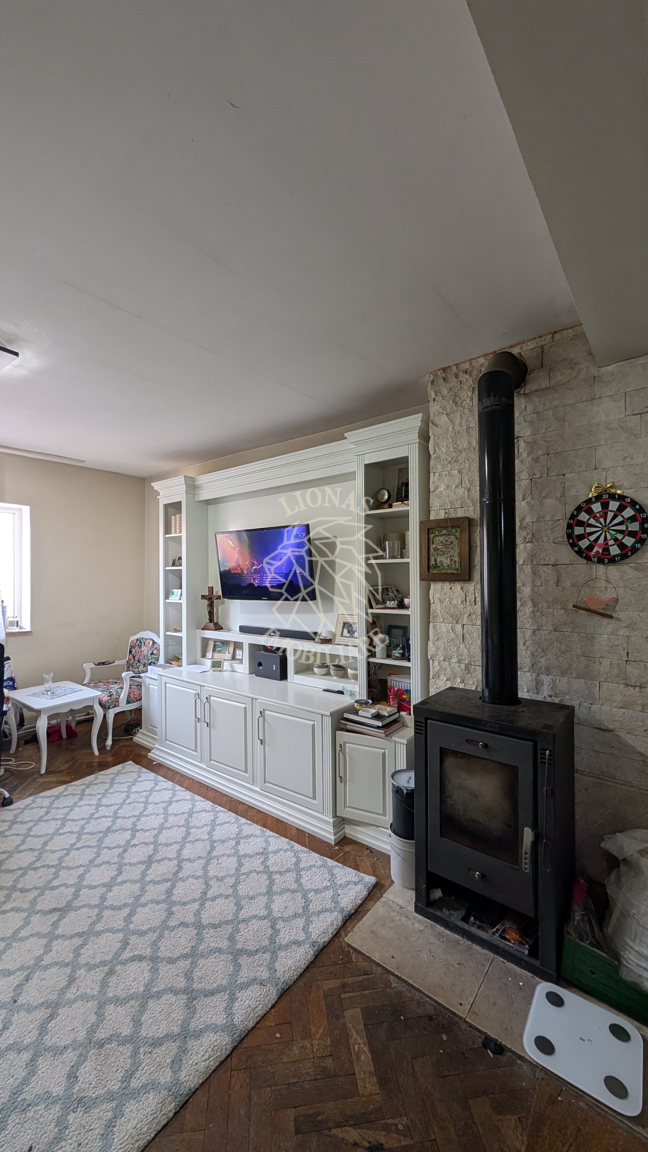 Apartament 3 camere 83 mp-etaj 2-balcon-Zona Centrala