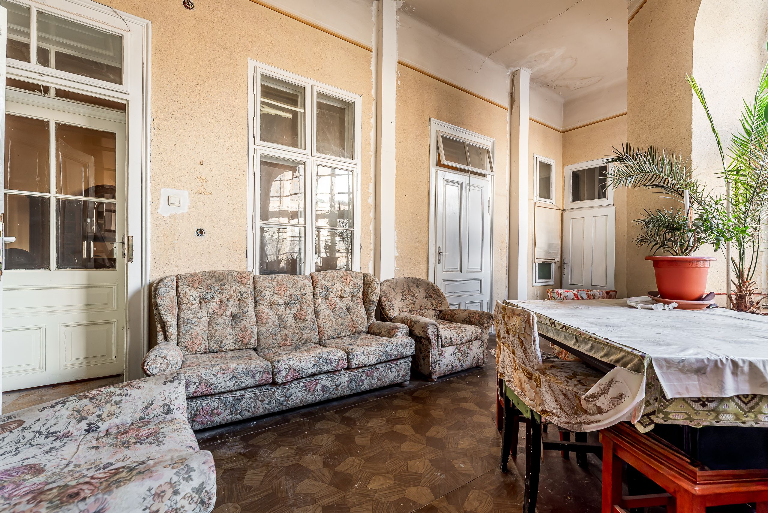 Ultracentral Arad | 181 mp | parter înalt — fotografia 11