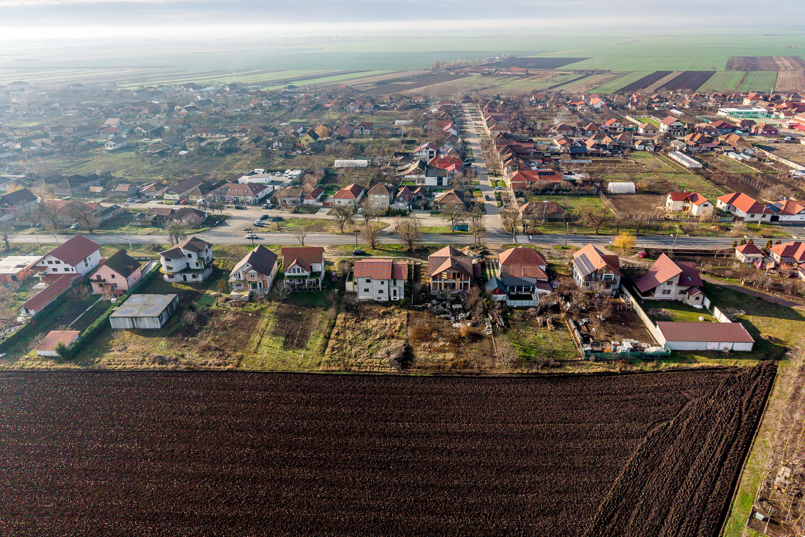 Casă spatioasa, construcție nouă – Zimandu Nou Teren 998 mp Comision 0 — fotografia 10