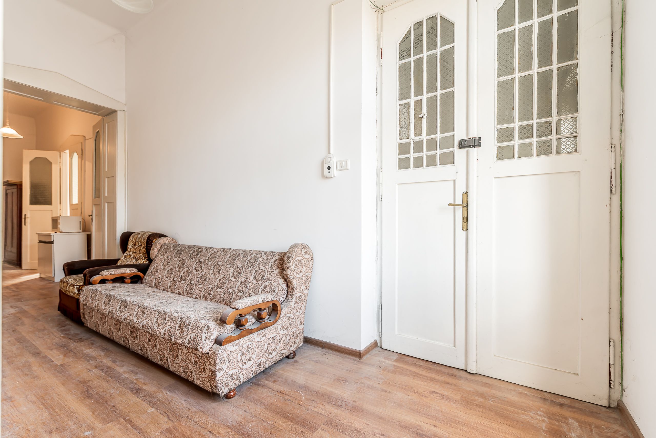 VANDUT! 2 apartamente unificate, B-dul Revoluției, Arad. Etajul 1 — fotografia 4