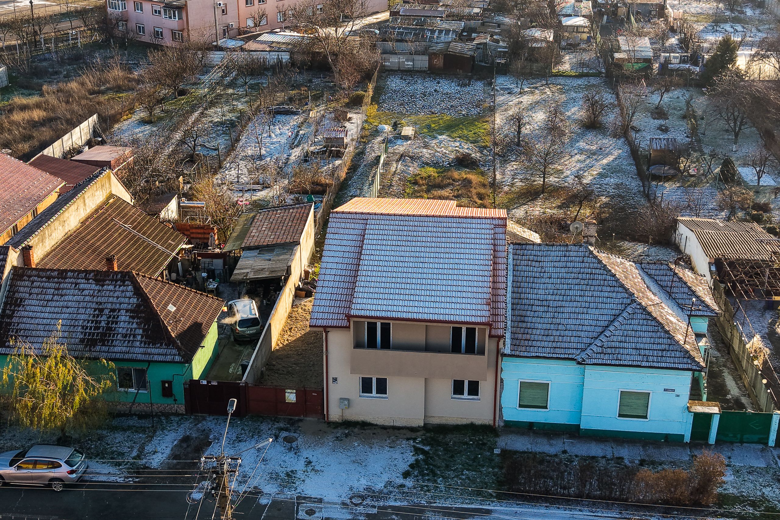 Casă nouă cu etaj semifinalizată, zonă liniștită în Aradul Nou — fotografia 2