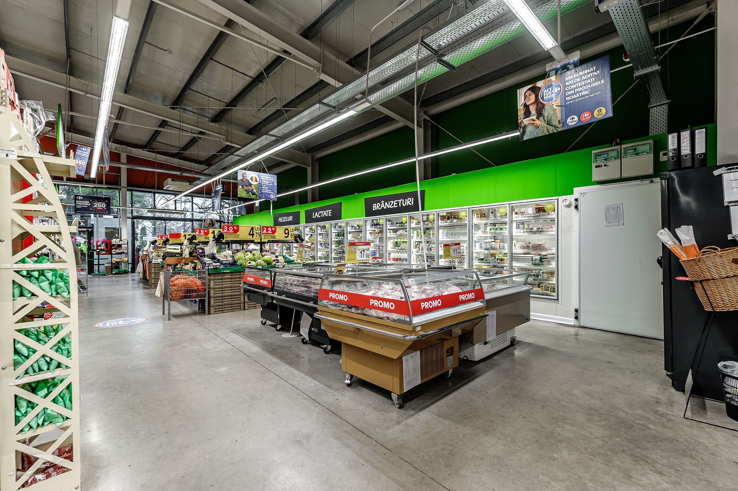 Spatiu comercial de vanzare cu chirias — fotografia 7