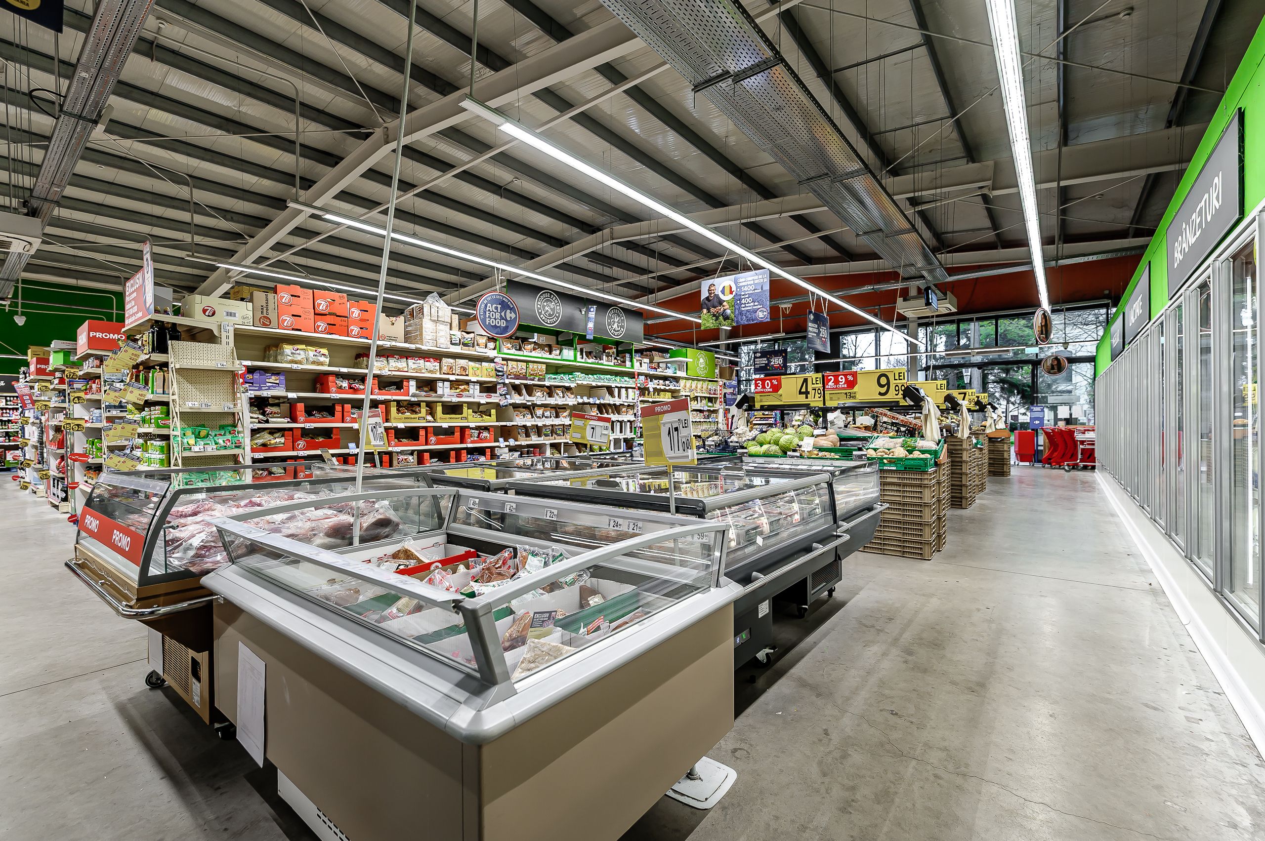 Spatiu comercial de vanzare cu chirias — fotografia 4