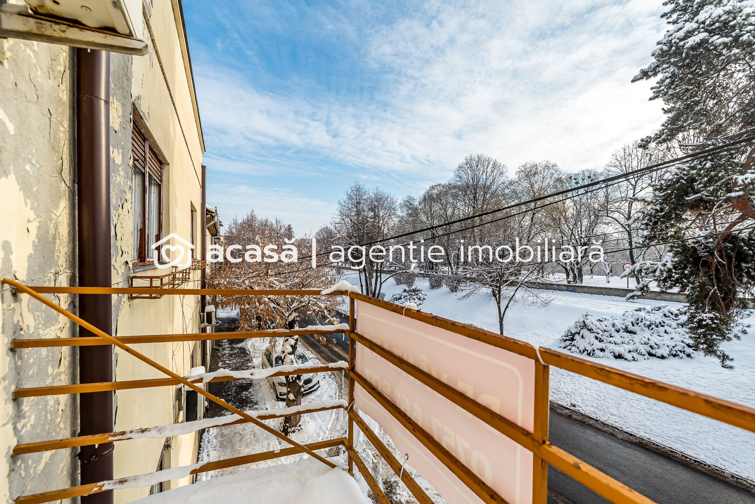 Egészen kivételes villa a Maros parton, Arad