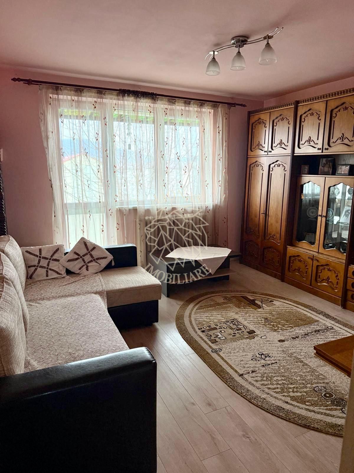 Apartament decomandat 3 camere 81,4 mp+balcon- Zona Str. Nasaudului