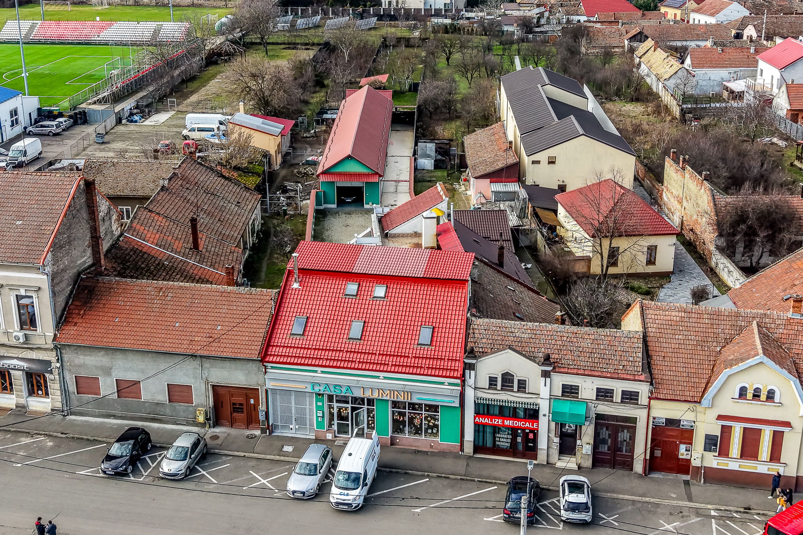 Spațiu comercial, hala, si un penthouse în centrul Aradului Nou — fotografia 7
