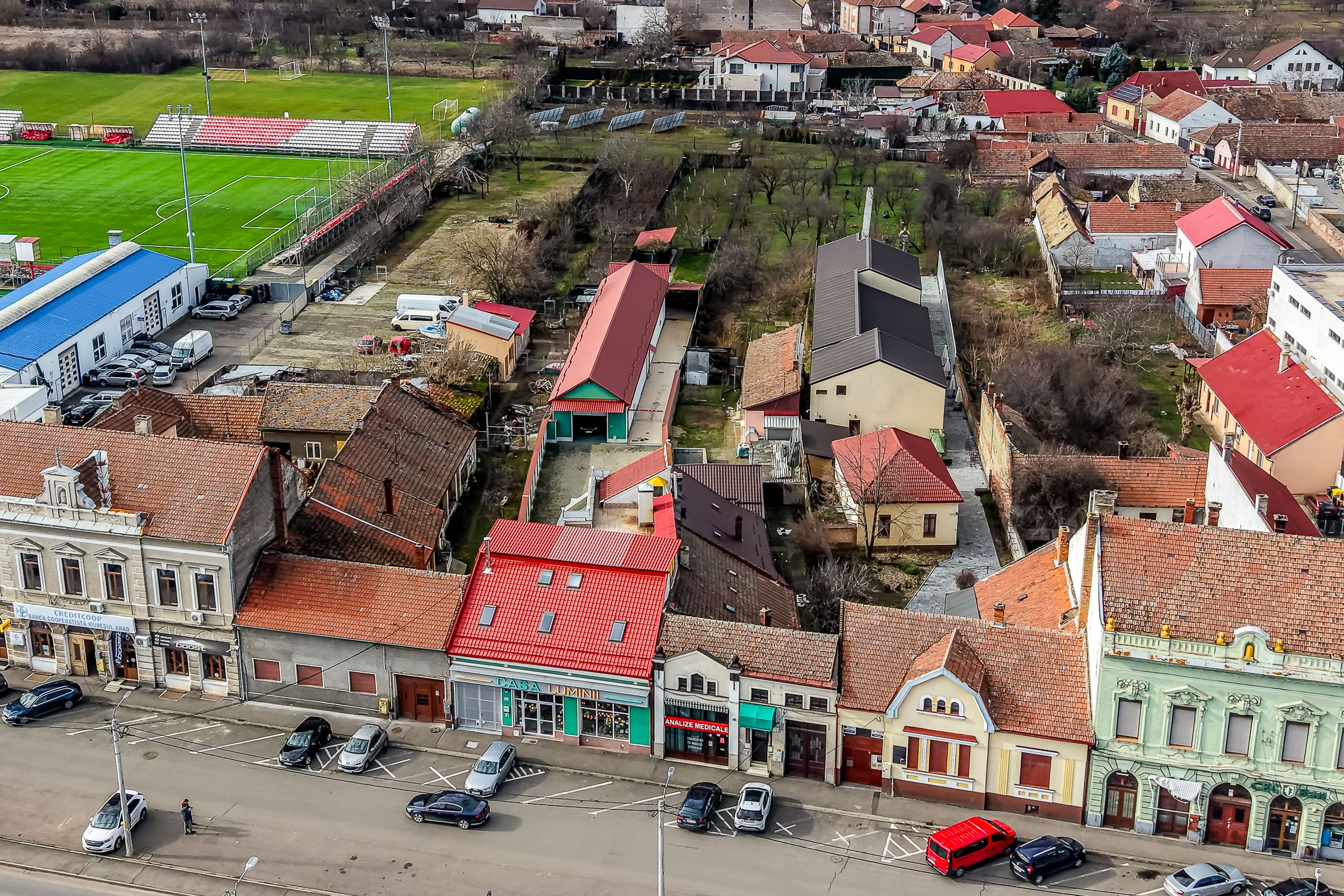 Spațiu comercial, hala, si un penthouse în centrul Aradului Nou — fotografia 4