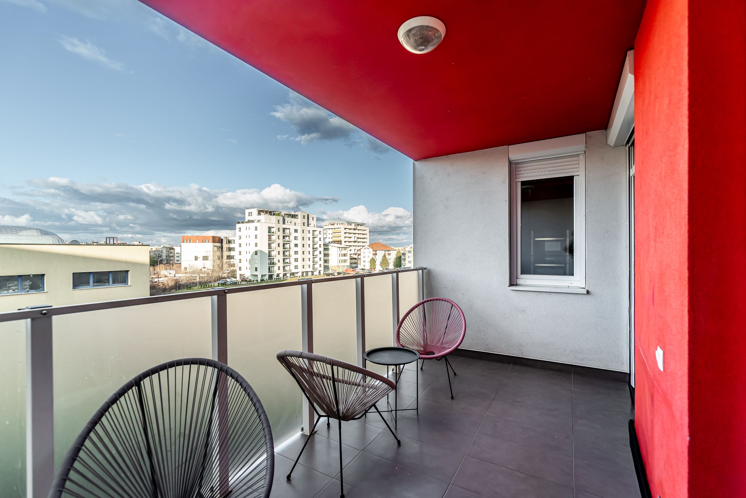 VÂNDUT! Oportunitate | zonă de top Arad | finisaje de excepție — fotografia 3