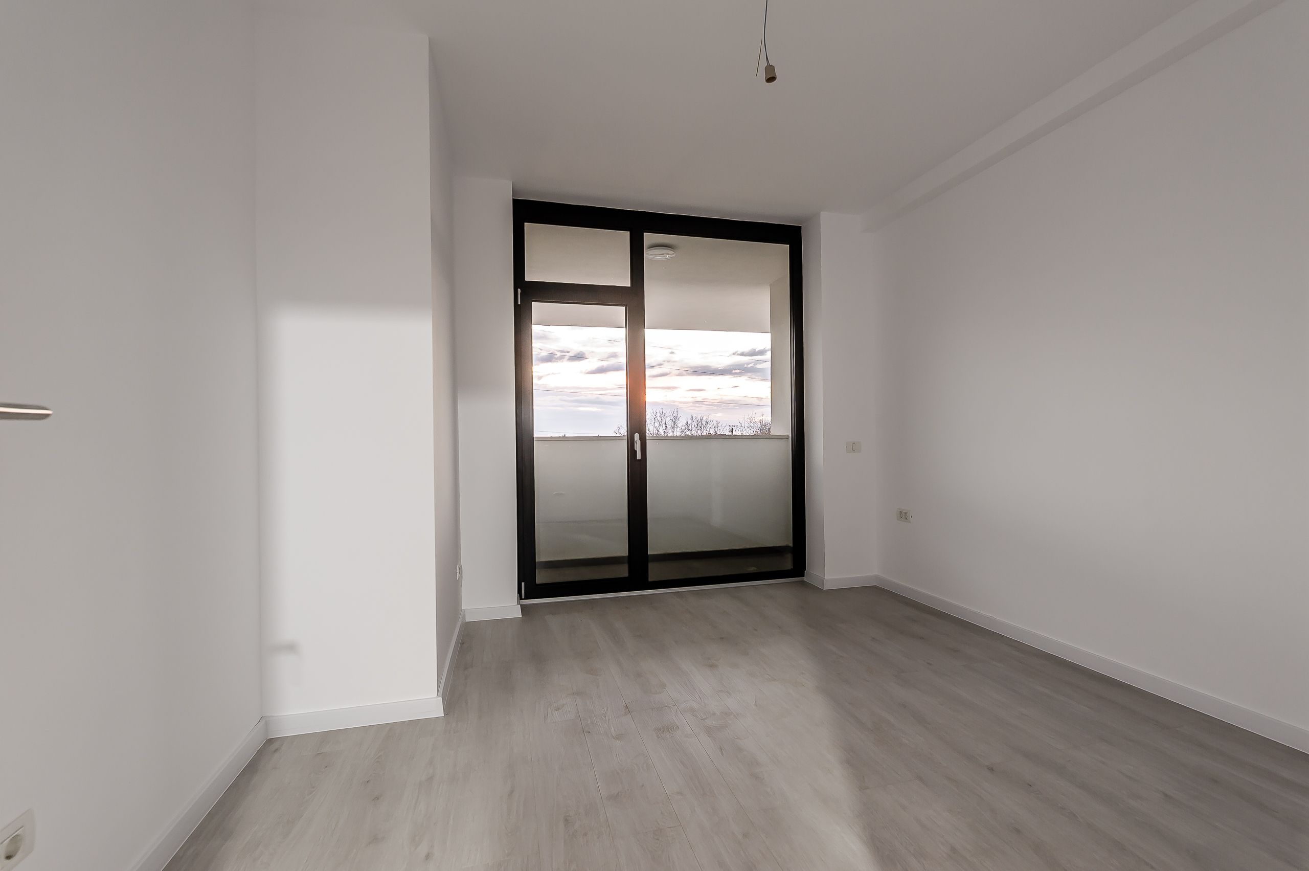 Apartament cu 3 camere și parcare subterană - XCity Timișoara — fotografia 4