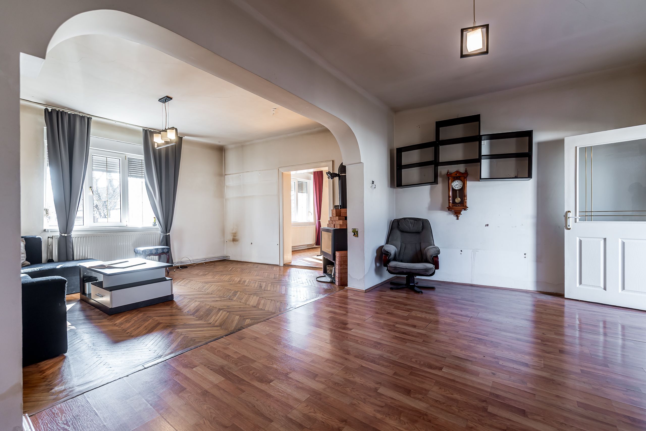 Casa ideală pentru familie: școală la 3 min. Zonă foarte liniștită. — fotografia 3